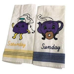 VINTAGE Flour Sack Dishtowels Saturday Sunday Embroidery